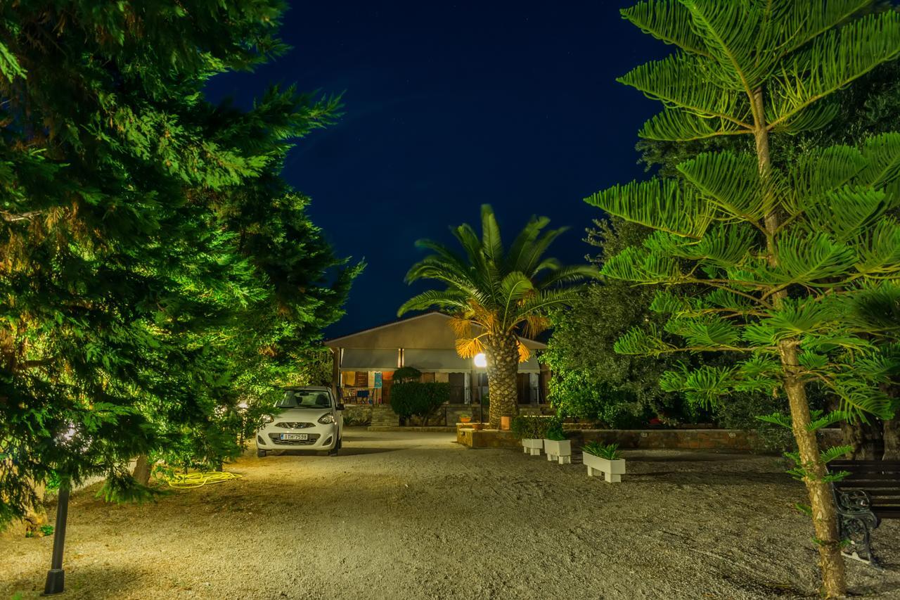 Oasis Studios Ag Pantes Agioi Pandes Buitenkant foto